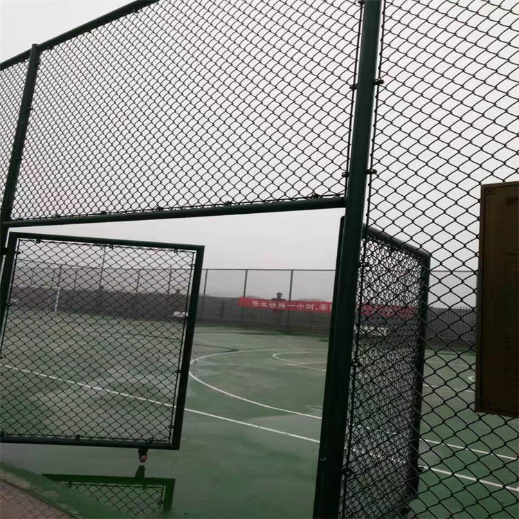 運動場圍網的要求